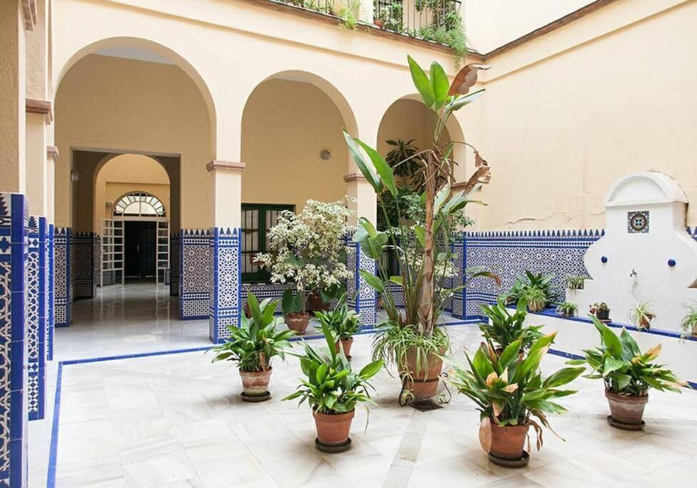 Apartamento Idyllic & Loveliest With Patio.private Parking